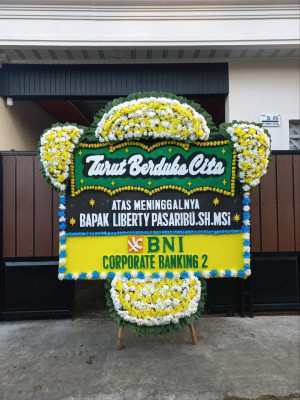 Papan Bunga Duka di Sabungan Jae