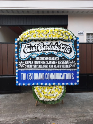 Papan Bunga Duka di Sabungan Jae